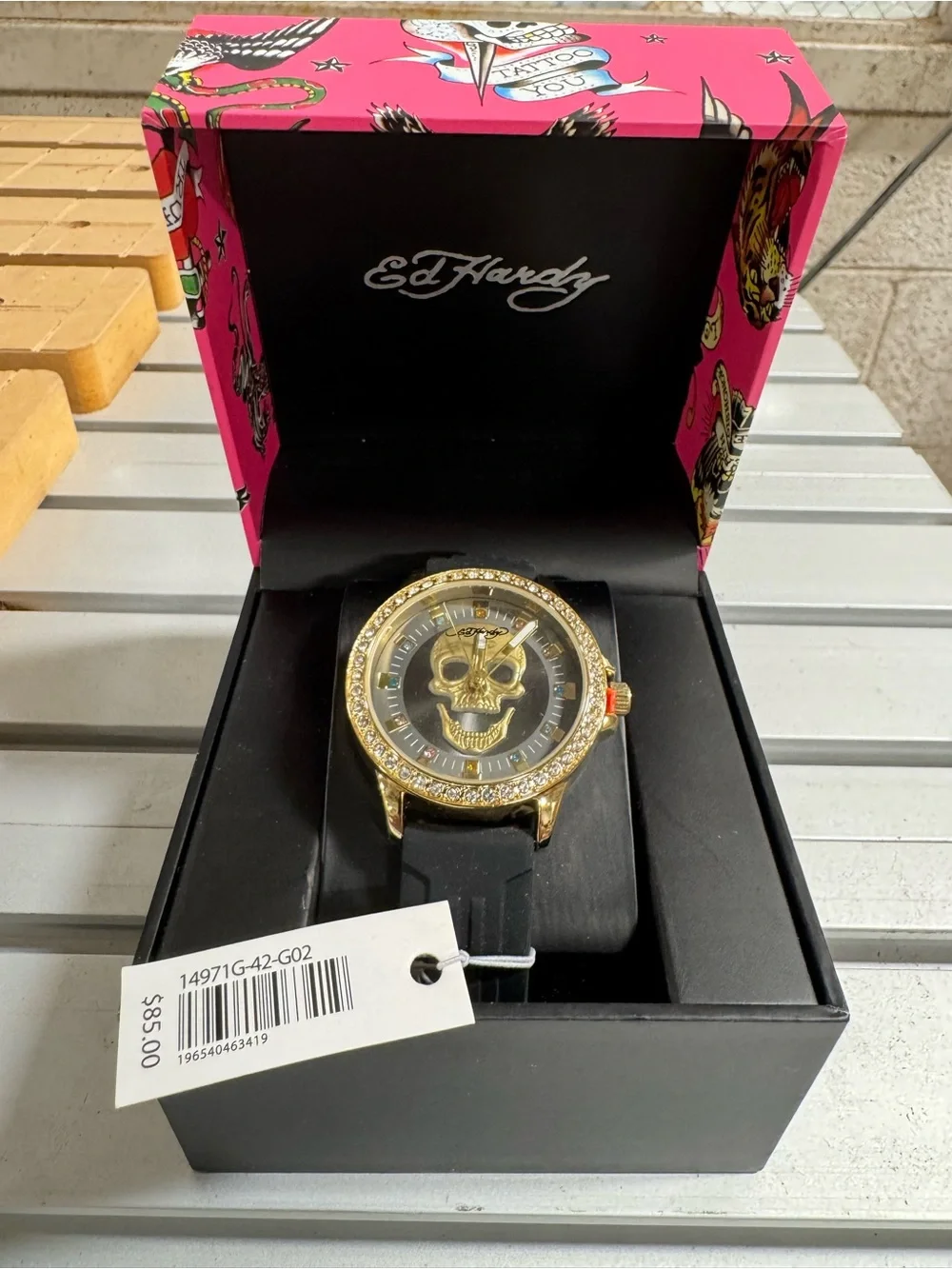 Ed Hardy Women’s with Skull Design and Black Silicone Strap